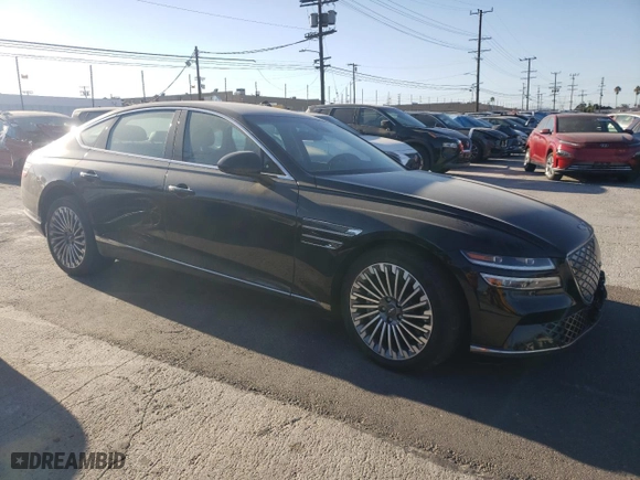 2023 Genesis Electrified G80 with VIN KMTGE4S12PU003984, listed as a Copart auction lot 70990324 with 25,210 mi miles and Salvage Title. Bid and sale history available at carsss.com. Image 4.