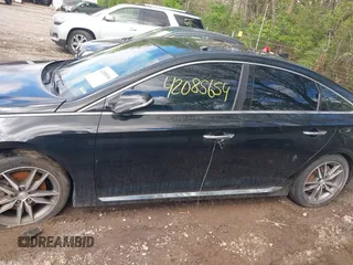 2015 Hyundai Sonata 2.0T Sport with VIN 5NPE34AB2FH068154, listed as a IAAI auction lot 42085654 with 77,824 mi miles. Bid and sale history available at carsss.com. Image 14.