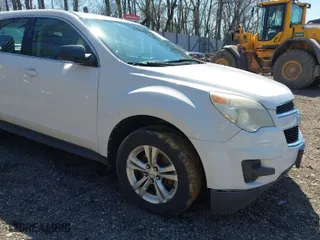 2012 Chevrolet Equinox LS with VIN 2GNFLCEK9C6101442, listed as a IAAI auction lot 42071000 with 135,764 mi miles. Bid and sale history available at carsss.com. Image 6.