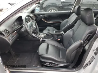 2004 BMW 3 Series 325Ci z VIN WBABV13464JT20306, wystawiony jako Copart lot #79037574 z przebiegiem 136 852 mil mil oraz Czysty tytuł • Clean title. Historia ofert i sprzedaży dostępna na DreamBid. Obrazek 7.