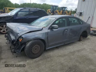 2014 Volkswagen Passat S z VIN 1VWAT7A37EC037191, wystawiony jako Copart lot #55983565 z przebiegiem Nie podano mil oraz Tytuł czysty. Historia ofert i sprzedaży dostępna na DreamBid. Obrazek 1.