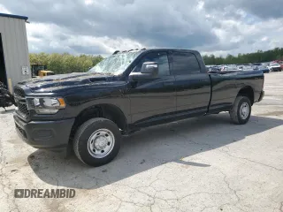 2024 Ram 2500 Tradesman z VIN 3C6UR5HJ9RG376715, wystawiony jako Copart lot #55467895 z przebiegiem 4 085 mil mil oraz Szkoda całkowita • Salvage title. Historia ofert i sprzedaży dostępna na DreamBid. Obrazek 1.