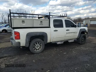 2013 Chevrolet Silverado 1500 LS with VIN 3GCPKREA8DG186967, listed as a Copart auction lot 42909045 with 200,928 mi miles and Salvage Title. Bid and sale history available at DreamBid. Image 3.