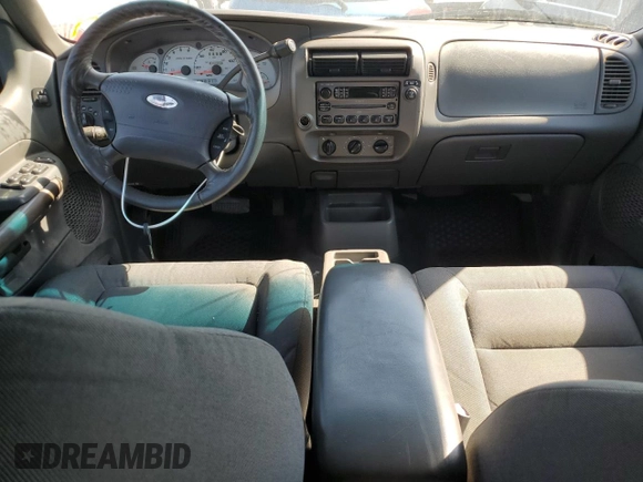 2001 Ford Explorer Sport Trac z VIN 1FMZU67E41UA74222, wystawiony jako Copart lot #49883565 z przebiegiem 202 310 mil mil oraz Szkoda całkowita • Salvage title. Historia ofert i sprzedaży dostępna na DreamBid. Obrazek 10.