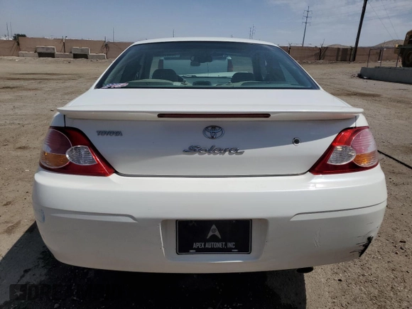 2002 Toyota Solara SE with VIN 2T1CF28P82C601593, listed as a Copart auction lot 60487005 with 137,624 mi miles and Salvage title. Bid and sale history available at DreamBid. Image 6.