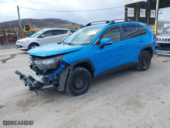 2019 Toyota RAV4 LE with VIN JTMG1RFV5KJ007218, listed as a IAAI auction lot 41887294 with 221,390 mi miles. Bid and sale history available at carsss.com. Image 18.