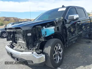 2024 GMC Sierra 1500 with VIN 1GTPHDE88RZ333584, listed as a IAAI auction lot 41581228 with 6,231 mi miles and . Bid and sale history available at DreamBid. Image 6.