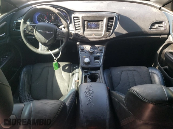 2015 Chrysler 200 S with VIN 1C3CCCBB6FN620517, listed as a Copart auction lot 70139224 with 117,414 mi miles and Salvage Title. Bid and sale history available at DreamBid. Image 8.