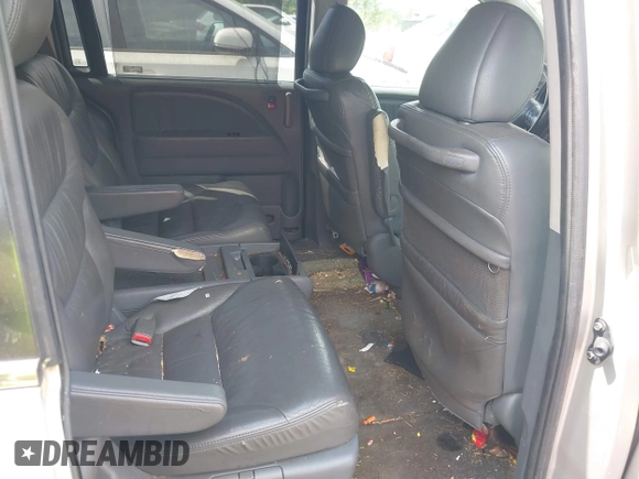 2007 Honda Odyssey Touring with VIN 5FNRL38877B002351, listed as a IAAI auction lot 41930355 with 254,929 mi miles. Bid and sale history available at carsss.com. Image 8.