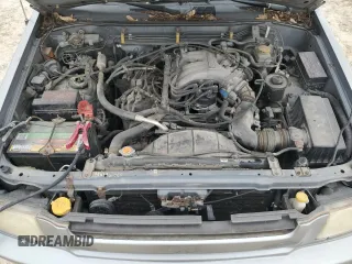 2000 Infiniti QX4 with VIN JNRAR07Y3YW085317, listed as a Copart auction lot 53807065 with 235,687 mi miles and Clean Title. Bid and sale history available at DreamBid. Image 12.
