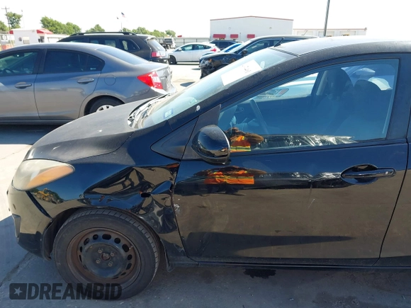 2012 Mazda 2 Sport with VIN JM1DE1KZ0C0146875, listed as a IAAI auction lot 41974461 with 211,414 mi miles. Bid and sale history available at carsss.com. Image 14.