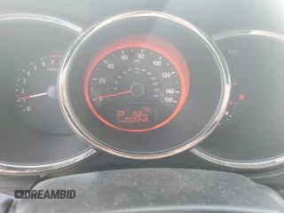 2012 Kia Sorento SX z VIN 5XYKW4A28CG193611, wystawiony jako Copart lot #57659935 z przebiegiem 203 349 mil mil oraz Szkoda całkowita • Salvage title. Historia ofert i sprzedaży dostępna na DreamBid. Obrazek 9.
