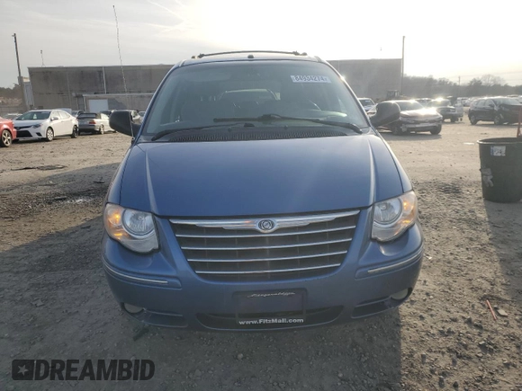 2007 Chrysler Town & Country LWB Limited with VIN 2A4GP64L17R125665, listed as a Copart auction lot 84934274 with 151,437 mi miles and Clean Title. Bid and sale history available at carsss.com. Image 5.