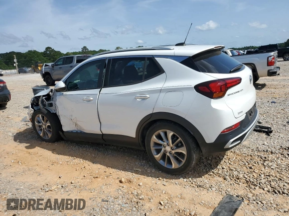 2021 Buick Encore GX Select z VIN KL4MMDSL1MB080983, wystawiony jako Copart lot #57167195 z przebiegiem Nie podano mil oraz Szkoda całkowita • Salvage title. Historia ofert i sprzedaży dostępna na DreamBid. Obrazek 2.