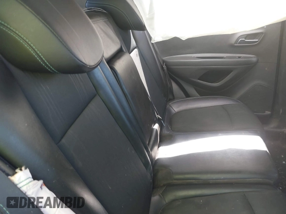 2015 Chevrolet Trax LT with VIN 3GNCJRSB8FL255740, listed as a IAAI auction lot 41561643 with 144,671 mi miles. Bid and sale history available at carsss.com. Image 8.