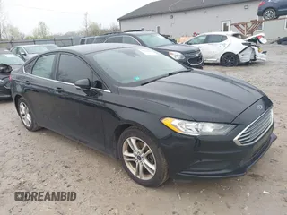 2018 Ford Fusion SE with VIN 3FA6P0HD7JR275157, listed as a IAAI auction lot 41961008 with 120,111 mi miles. Bid and sale history available at carsss.com. Image 1.