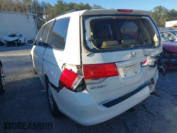 2008 Honda Odyssey EX-L with VIN 5FNRL38688B406050, listed as a IAAI auction lot 41817618 with 157,943 mi miles. Bid and sale history available at carsss.com. Image 3.