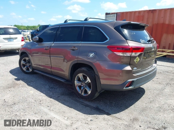 2018 Toyota Highlander Limited с VIN 5TDDZRFH7JS492422, выставлен на аукционе IAAI как лот 41125631 с пробегом 112 045 миль миль и . История ставок и продаж доступна на DreamBid. Изображение 3.