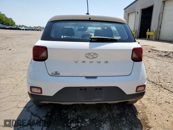 2023 Hyundai Venue SE z VIN KMHRB8A30PU210234, wystawiony jako Copart lot #53471195 z przebiegiem 32 643 mil mil oraz Szkoda całkowita • Salvage title. Historia ofert i sprzedaży dostępna na DreamBid. Obrazek 6.