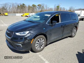 2024 Chrysler Pacifica Hybrid Select z VIN 2C4RC1S76RR157114, wystawiony jako Copart lot #49964035 z przebiegiem 27 276 mil mil oraz Nie do naprawy. Historia ofert i sprzedaży dostępna na DreamBid. Obrazek 1.
