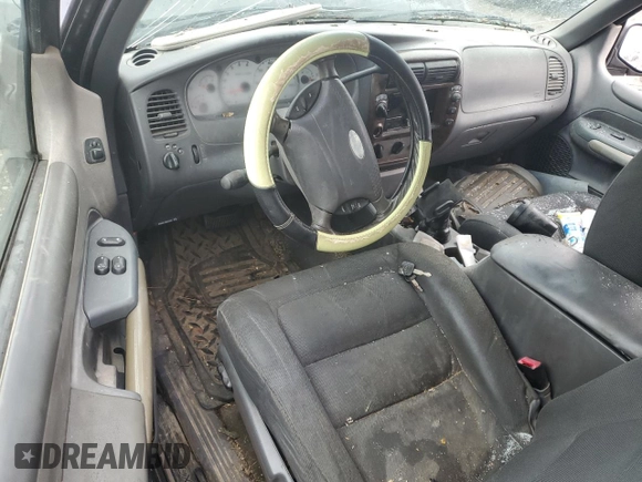 2001 Ford Explorer Sport с VIN 1FMYU70E11UB04952, выставлен на аукционе Copart как лот 43765175 с пробегом 208 223 миль миль и Списание • Salvage title. История ставок и продаж доступна на DreamBid. Изображение 8.