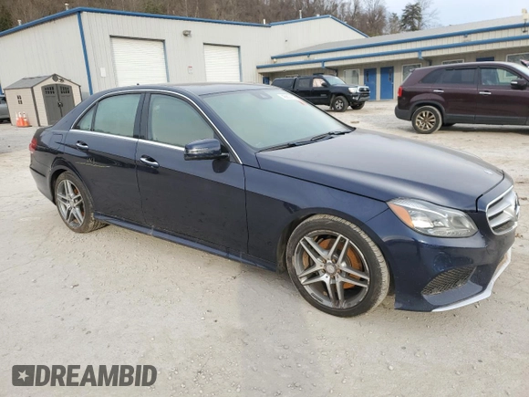 2016 Mercedes-Benz E-Class E 350 Luxury with VIN WDDHF8JB1GB292701, listed as a Copart auction lot 45803155 with 0 mi miles and Salvage Title. Bid and sale history available at carsss.com. Image 4.