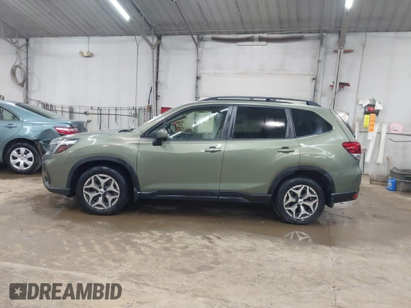 2019 Subaru Forester Premium with VIN JF2SKAEC5KH448008, listed as a IAAI auction lot 42722345 with 93,344 mi miles and . Bid and sale history available at DreamBid. Image 14.