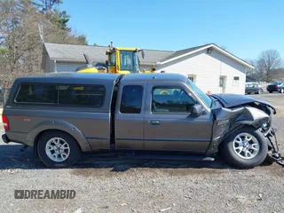 2011 Ford Ranger XLT with VIN 1FTLR4FE7BPA73728, listed as a IAAI auction lot 41827853 with 57,732 mi miles. Bid and sale history available at carsss.com. Image 13.