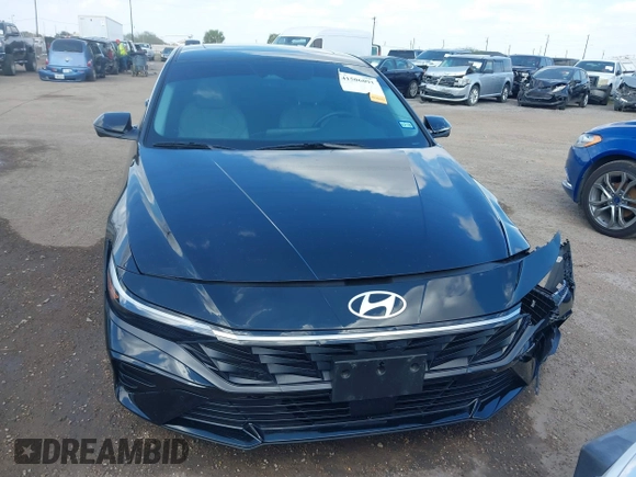 2024 Hyundai Elantra Limited with VIN KMHLP4DG7RU718847, listed as a IAAI auction lot 41506091 with 10,918 mi miles and . Bid and sale history available at DreamBid. Image 12.