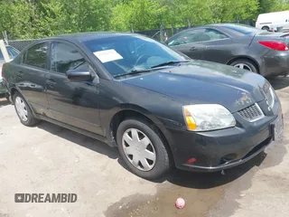 2005 Mitsubishi Galant ES z VIN 4A3AB36FX5E043814, wystawiony jako IAAI lot #42166789 z przebiegiem 215 921 mil mil oraz . Historia ofert i sprzedaży dostępna na DreamBid. Obrazek 1.