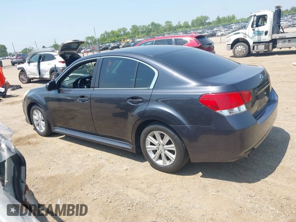 2010 Subaru Legacy Premium z VIN 4S3BMAG62A1235024, wystawiony jako IAAI lot #42482725 z przebiegiem 107 073 mil mil oraz . Historia ofert i sprzedaży dostępna na DreamBid. Obrazek 3.