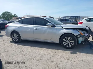 2019 Nissan Altima S with VIN 1N4BL4BV7KC148881, listed as a IAAI auction lot 41957694 with 130,465 mi miles and . Bid and sale history available at DreamBid. Image 14.