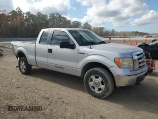 2009 Ford F-150 XL with VIN 1FTPX14V49KC15906, listed as a Copart auction lot 83624494 with 264,979 mi miles and Salvage Title. Bid and sale history available at carsss.com. Image 4.