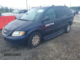 2004 Chrysler Town & Country LX z VIN 1C4GP44R24B527042, wystawiony jako IAAI lot #42466864 z przebiegiem 82 019 mil mil oraz . Historia ofert i sprzedaży dostępna na DreamBid. Obrazek 2.