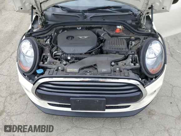 2016 MINI Hardtop with VIN WMWXP5C52G2D13922, listed as a Copart auction lot 54707815 with 47,625 mi miles and Salvage title. Bid and sale history available at DreamBid. Image 11.