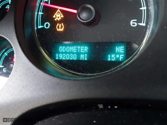 2009 Chevrolet Silverado 1500 LTZ with VIN 1GCEK39J09Z200009, listed as a IAAI auction lot 41414164 with 192,030 mi miles. Bid and sale history available at carsss.com. Image 15.