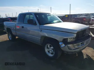 1998 Dodge 1500 with VIN 3B7HC13Y2WG160581, listed as a IAAI auction lot 41564637 with 266,478 mi miles and . Bid and sale history available at DreamBid. Image 1.