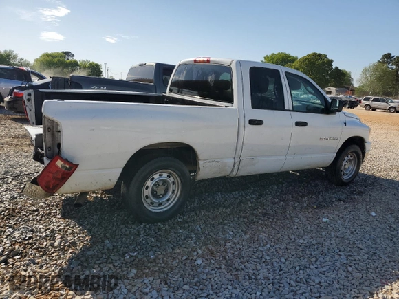 2006 Dodge 1500 SLT with VIN 1D7HA18N06S582688, listed as a Copart auction lot 53464545 with 221,792 mi miles and Salvage Title. Bid and sale history available at carsss.com. Image 3.