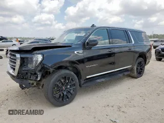 2023 GMC Yukon XL SLT z VIN 1GKS1GKD9PR139844, wystawiony jako Copart lot #56178355 z przebiegiem 55 872 mil mil oraz Szkoda całkowita • Salvage title. Historia ofert i sprzedaży dostępna na DreamBid. Obrazek 1.