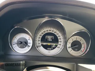 2013 Mercedes-Benz GLK 350 with VIN WDCGG8JB4DG104314, listed as a Copart auction lot 76598564 with 110,836 mi miles and Salvage Title. Bid and sale history available at DreamBid. Image 9.