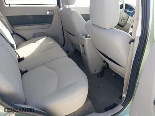 2009 Mercury Mariner Hybrid with VIN 4M2CU29329KJ21523, listed as a IAAI auction lot 41876791 with 173,359 mi miles. Bid and sale history available at carsss.com. Image 8.