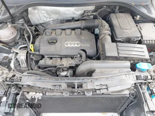2015 Audi Q3 Premium Plus with VIN WA1EFCFSXFR009768, listed as a IAAI auction lot 41974476 with 53,013 mi miles and . Bid and sale history available at DreamBid. Image 10.