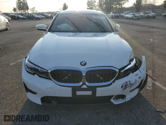 2020 BMW 3 Series 330i with VIN 3MW5R1J04L8B21380, listed as a Copart auction lot 42872005 with 89,553 mi miles and Salvage Title. Bid and sale history available at carsss.com. Image 5.