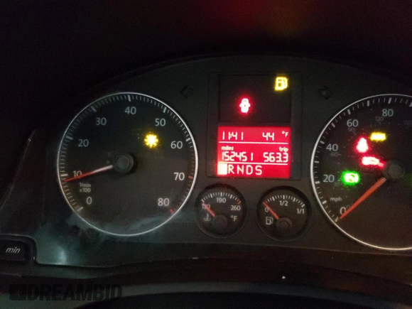 2009 Volkswagen Jetta z VIN 3VWTZ71K09M257775, wystawiony jako Copart lot #83597844 z przebiegiem 152 451 mil mil oraz Czysty tytuł • Clean title. Historia ofert i sprzedaży dostępna na DreamBid. Obrazek 9.