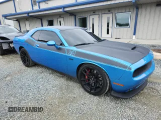 2019 Dodge Challenger R/T Scat Pack z VIN 2C3CDZFJ0KH525875, wystawiony jako Copart lot #58517635 z przebiegiem 85 017 mil mil oraz Szkoda całkowita • Salvage title. Historia ofert i sprzedaży dostępna na DreamBid. Obrazek 4.