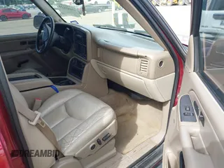 2005 GMC Yukon SLT z VIN 1GKEK13T25J164173, wystawiony jako IAAI lot #42241124 z przebiegiem 220 313 mil mil oraz . Historia ofert i sprzedaży dostępna na DreamBid. Obrazek 5.