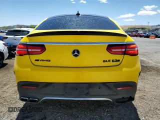 2016 Mercedes-Benz GLE 63 S AMG z VIN 4JGED7FB5GA036035, wystawiony jako Copart lot #57127815 z przebiegiem 98 922 mil mil oraz Czysty tytuł • Clean title. Historia ofert i sprzedaży dostępna na DreamBid. Obrazek 6.