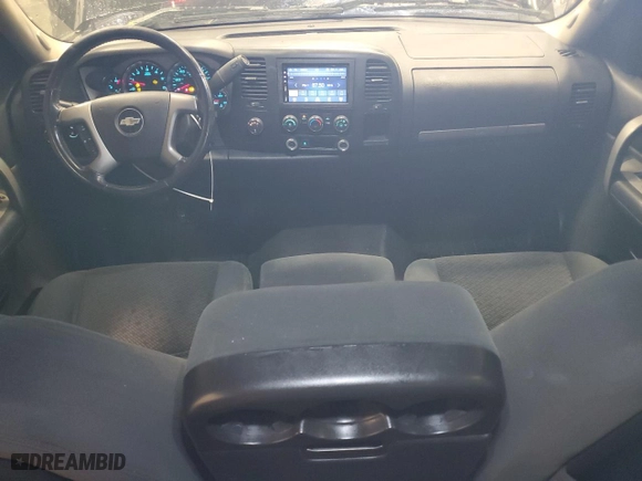 2008 Chevrolet Silverado 1500 LT w/1LT with VIN 2GCEK13M681101175, listed as a Copart auction lot 88976105 with 198,026 mi miles and Non Repairable. Bid and sale history available at carsss.com. Image 8.