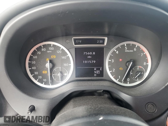 2019 Infiniti QX30 Essential with VIN SJKCH5CPXKA006796, listed as a Copart auction lot 43328315 with 101,579 mi miles and Salvage title. Bid and sale history available at DreamBid. Image 9.