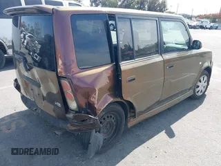 2006 Scion xB z VIN JTLKT334664123419, wystawiony jako IAAI lot #42293009 z przebiegiem 193 603 mil mil oraz . Historia ofert i sprzedaży dostępna na DreamBid. Obrazek 4.